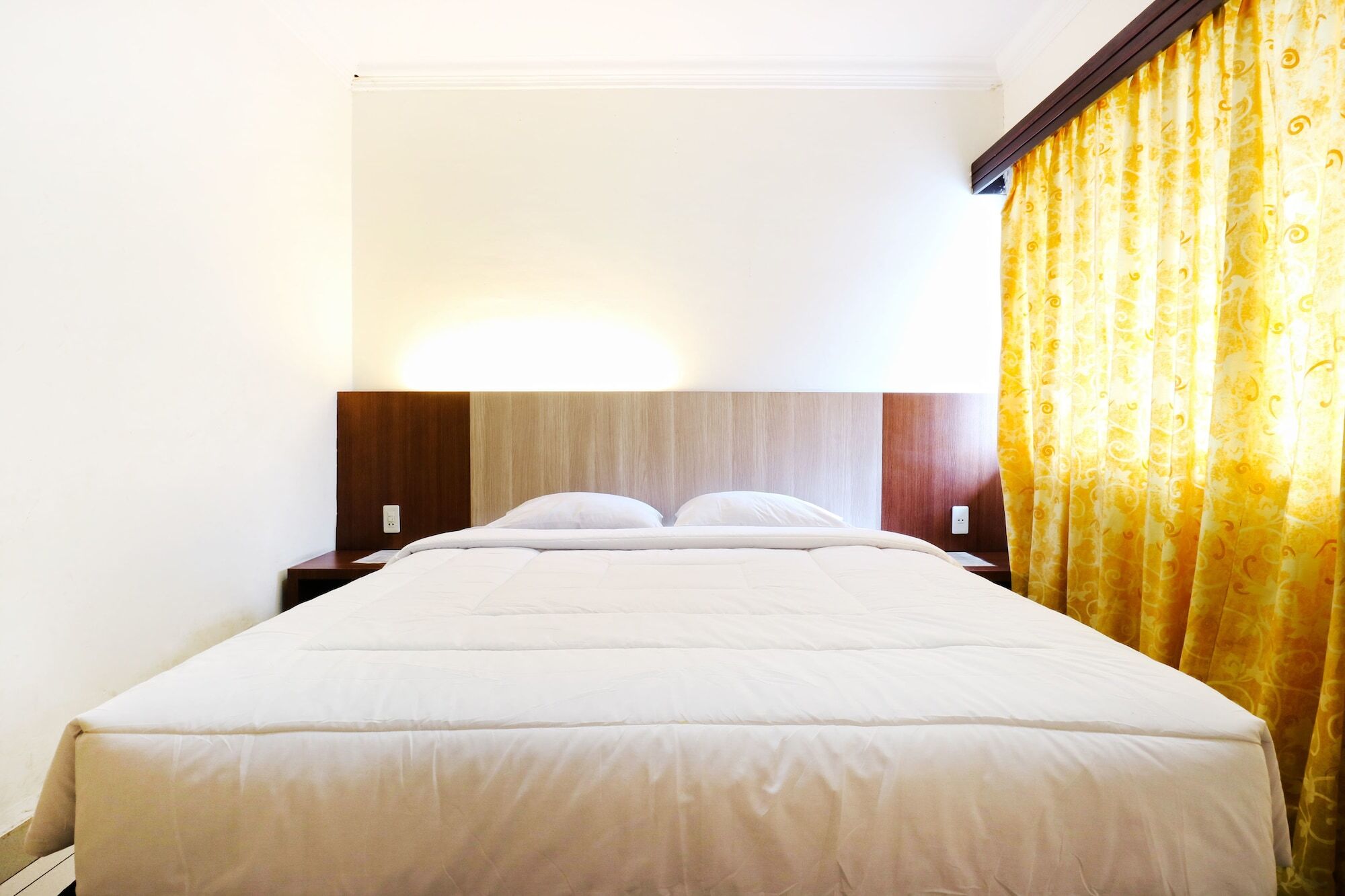 Lee Garden Hotel Medan Exterior photo